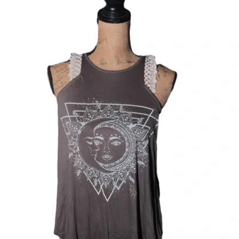 Papaya Brown Tank Top with White Graphic